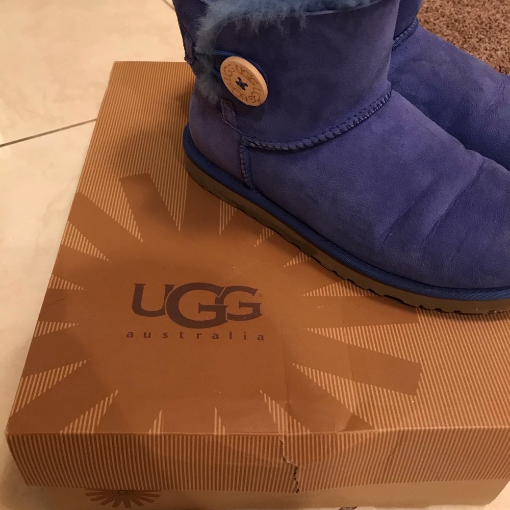 Bailey bow ugg boots